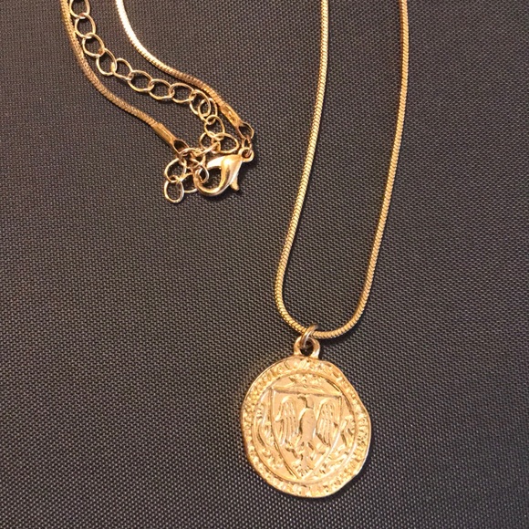 Gold plated necklaces - Picture 7 of 8